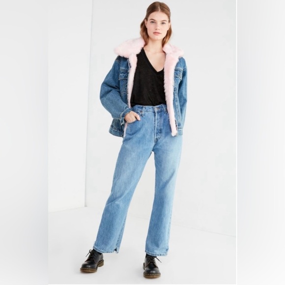 Project Social T Easy V-Neck Tank Top with Distressed Hems Urban Outfitters - Picture 4 of 9